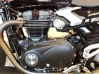 スピードツイン1200 2026年 正規輸入モデル 試乗車 カーニバルレッド／サファイアブラック