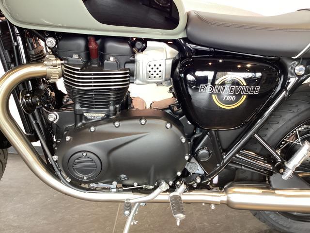ボンネビルT100 2026年 認定中古車 ストーングレー