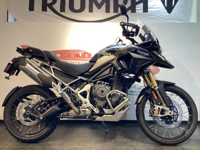 タイガー1200ラリー PRO 2025年 認定中古車 マットサンドストーム