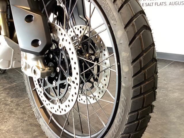 タイガー1200ラリー PRO 2025年 認定中古車 マットサンドストーム