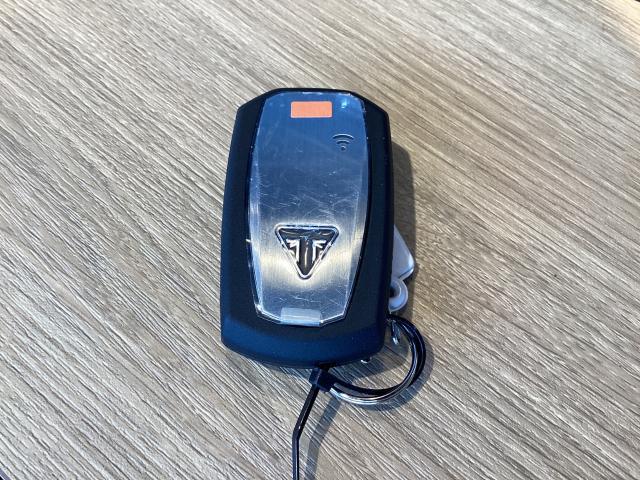スピードトリプル1200RS 2027年モデル 認定中古車 グラナイト／ディアブロレッド