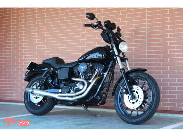 ＦＸＤＸ　スーパーグライドスポーツ　フルカスタムクラブスタイル　ホイール　スラッシンライザー　サドルメンシート　極小ウインカー