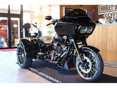 ＨＡＲＬＥＹ−ＤＡＶＩＤＳＯＮ　ＦＬＴＲＴ　ロードグライド３　ブラックアウト　フルノーマル
