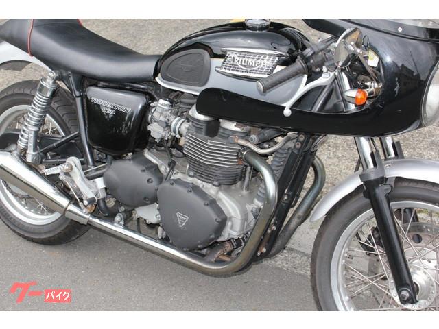 TRIUMPH スラクストン カフェレーサー ブリティッシュビート