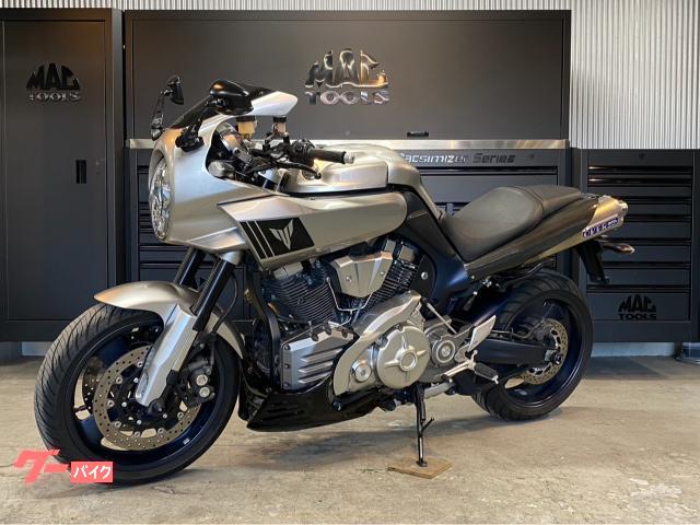ヤマハ MT－01 オプションカウル付 オーバー製サイレンサー