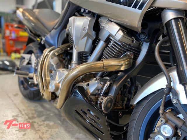 ヤマハ MT－01 オプションカウル付 オーバー製サイレンサー