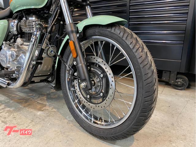 ROYAL ENFIELD メテオ350 オーロラ グリーン
