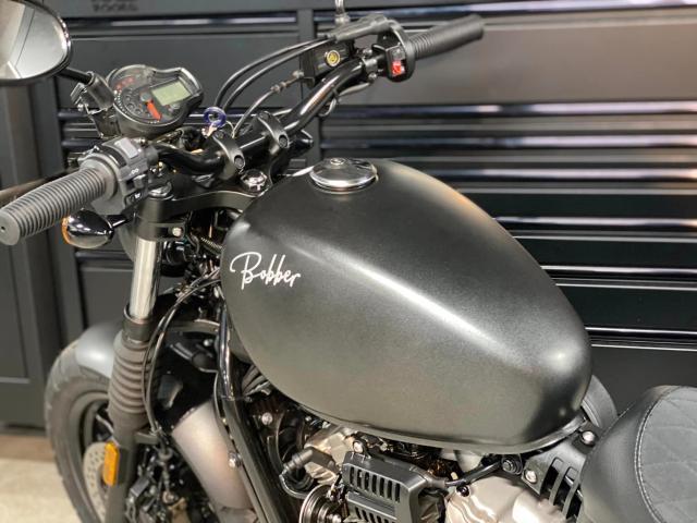 HYOSUNG GV300Sボバー マットブラック 水冷 HYOSUNG GV300Sボバー マットブラック 水冷