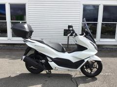 ホンダ　ＰＣＸ１６０　ＥＴＣ２．０　ハイスクリーン　トップケース