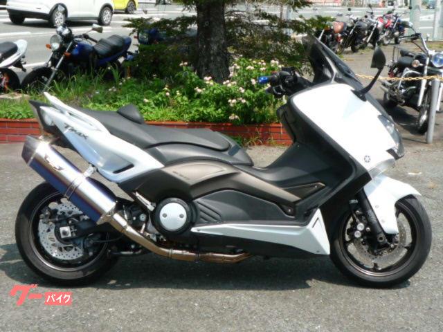 ヤマハ ＴＭＡＸ５３０ ヨシムラマフラー装着車両｜ＦＲＯＮＴ ＲＯＷ