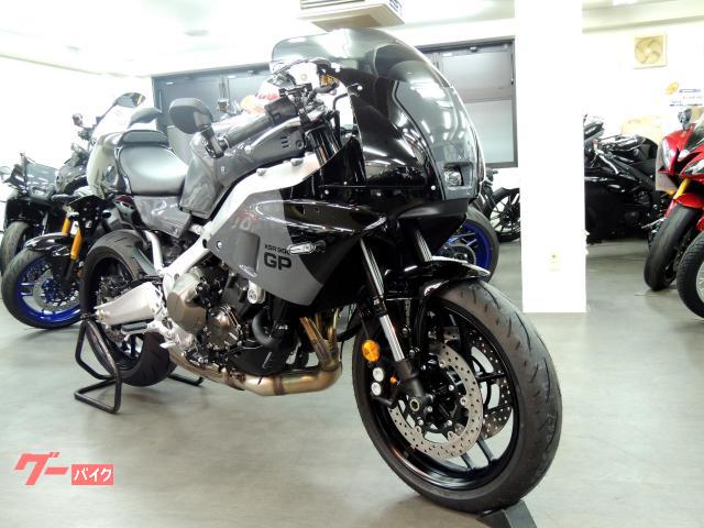 ＸＳＲ９００ＧＰ　スモークスクリーン　シートカウル　ＬＥＤヘッドライト　ＴＦＴスピードメーター　インジェクション　ＲＮ９６Ｊモデル