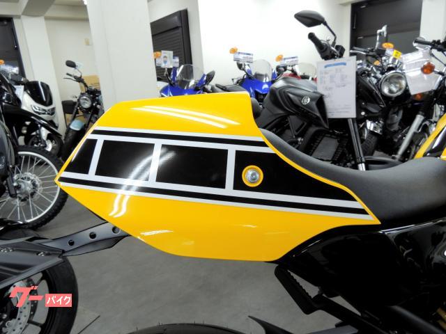 ヤマハ XSR900GP シングルシート LEDヘッドライト 水冷3