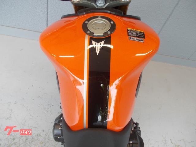 ヤマハ MT－09 RN34Jモデル 社外スクリーン 旧規格ETC付