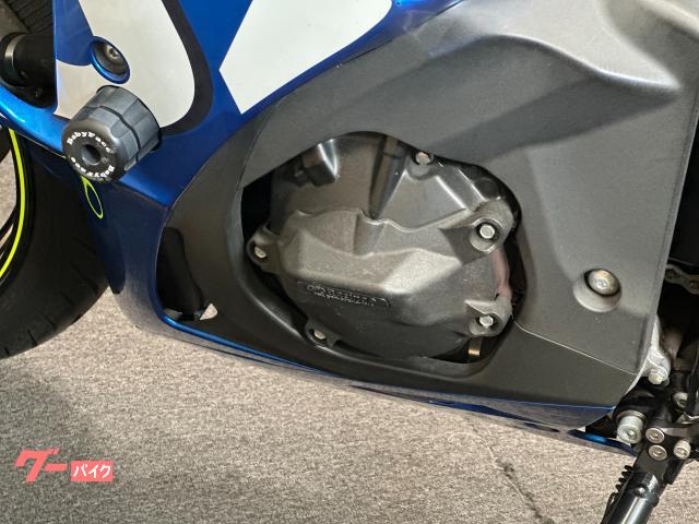 スズキ ＧＳＸ－Ｒ１０００ バックステップ エンジンカバー｜天神川ファクトリー｜新車・中古バイクなら【グーバイク】