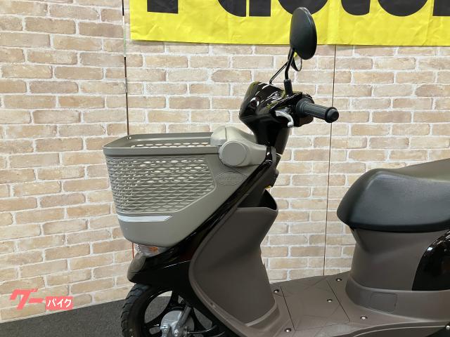 ワンオーナーのレッツバスケット スズキ レッツバスケット ワンオーナー メットインスクーター フロント