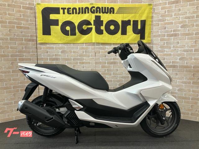 ＰＣＸ　新型　２０２５年モデル　スマートキー　ＬＥＤヘッドライト　液晶メーター