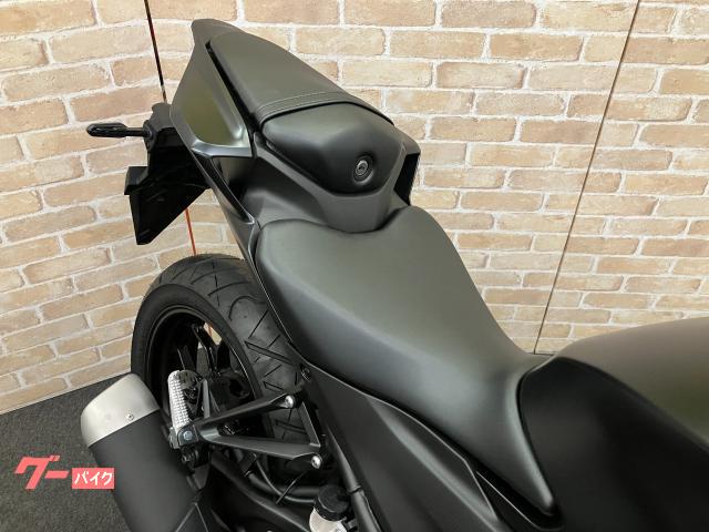 ヤマハ YZF－R25 マットダークグレー 2025年モデル アシスト