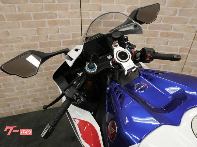 ホンダ CBR1000RR－R SP 30周年アニバーサリーモデル