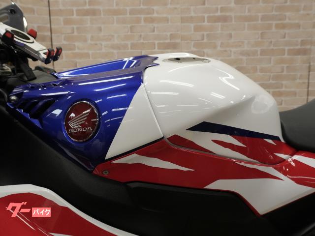 ホンダ CBR1000RR－R SP 30周年アニバーサリーモデル
