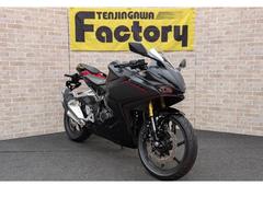 ホンダ　ＣＢＲ２５０ＲＲ　現行モデル　マットバリスティックブラックメタリック