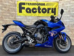 スズキ　ＧＳＸ−８Ｒ　双方向クイックシフター　ドライブモードセレクト　電子スロットル　２０２５年モデル