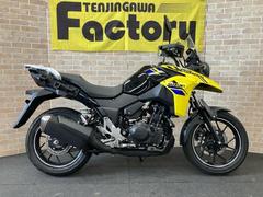 スズキ　Ｖ−ストローム２５０　Ｍ４モデル　ソリッドダスリンクールイエロー　水冷２気筒エンジン　リヤキャリア　ＤＣ電源　ナックルカバー