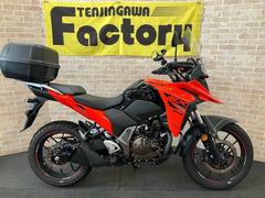 スズキ　Ｖ−ストローム２５０ＳＸ　リコールメーター交換済み　ＥＴＣ　エンジンガード　リアボックス　グリップヒーター　ロングスクリーン