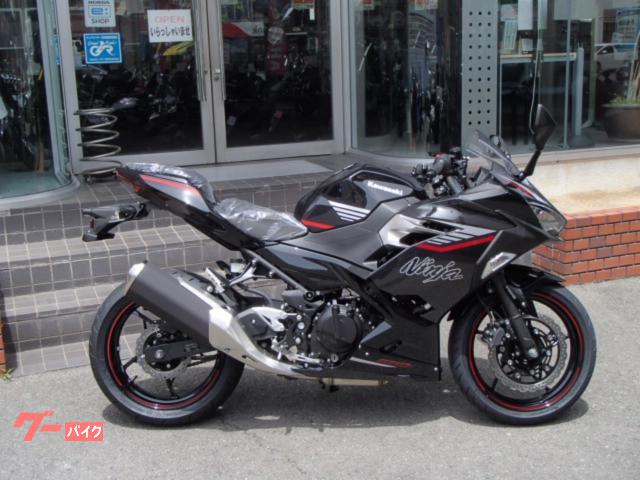 Ｎｉｎｊａ　４００　２０２５年モデル