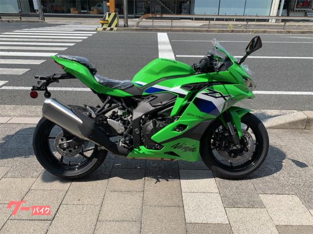 Ｎｉｎｊａ　ＺＸ−４ＲＲ