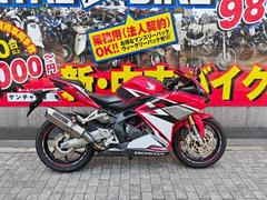 ホンダ　ＣＢＲ２５０ＲＲ　ＭＣ５１　２０１７年モデル　エンジンスライダー・ＯＶＥＲレーシングマフラー装備