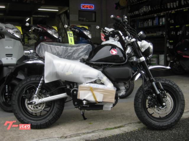 モンキー125 (JB05)純正シートホンダ、白または黒で利用可能 モンキー125 (JB05)純正シートホンダ、白または黒で利用可能