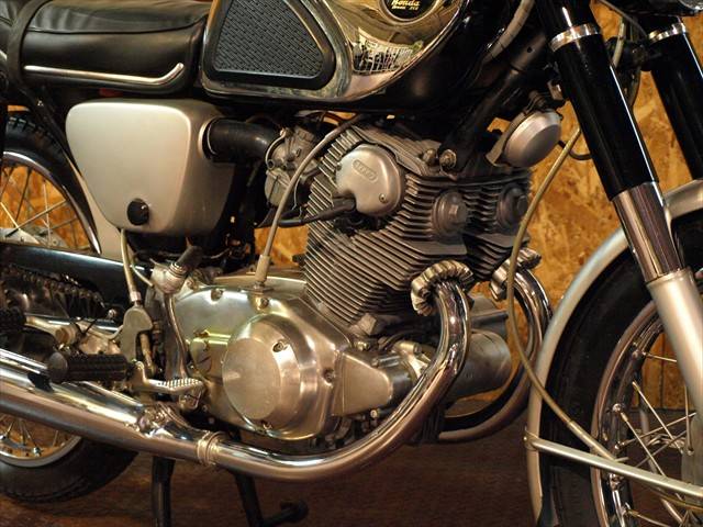 ホンダ ＣＢ７２の画像（奈良県