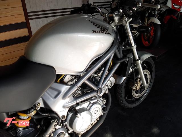 ホンダ ＶＴＲ２５０ ＭＣ３３キャブ タコメーター付き｜クレイジーモーターワークスムカイ｜新車・中古バイクなら【グーバイク】