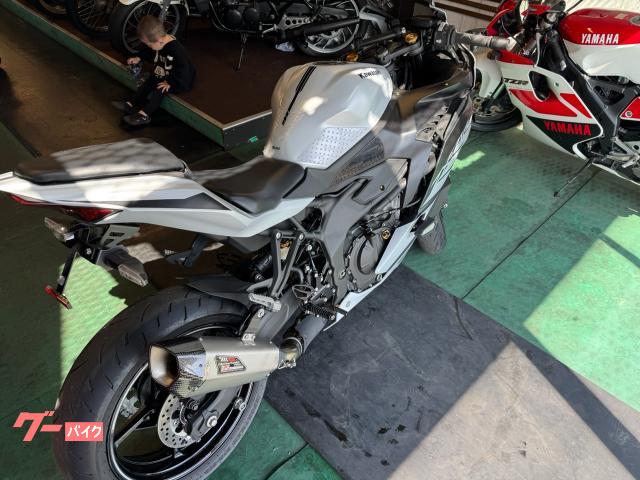 車両情報:カワサキ Ninja ZX−4R SE | クレイジーモーター