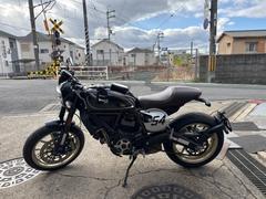 ＤＵＣＡＴＩ　スクランブラーカフェレーサー