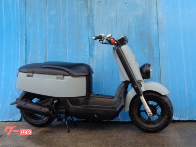 ＶＯＸ　世田谷ベースカラー　前後タイヤ新品