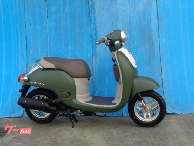 ジョルノ　マットカーキグリーン　前後タイヤ新品
