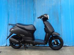 スズキ　レッツ　マットブラック　前後タイヤ交換