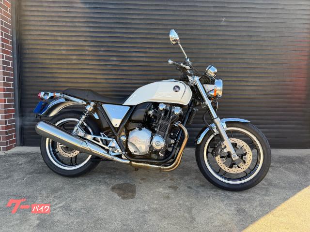 ＣＢ１１００　２０１０年モデル　ワンオーナー　グリップヒーター