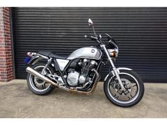 ホンダ　ＣＢ１１００ＡＢＳ　２０１２年モデル　モリワキマフラー／エンジンガード／メーターバイザー／ＥＴＣ