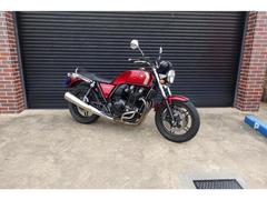 ホンダ　ＣＢ１１００　ブラックスタイル　２０１２年モデル　当店オリジナルラップ塗装　エンジンガード／タンデムバー／前タイヤ新品交／ＥＴＣ付