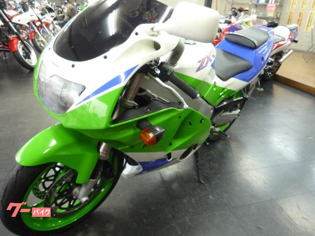 【値下げ・早い者勝ち】京商 アルティマ（中古） w225818-1.jpg