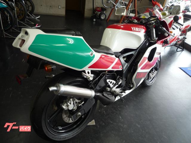ヤマハ TZR250R 規制前45馬力 91y コシンスキー赤白