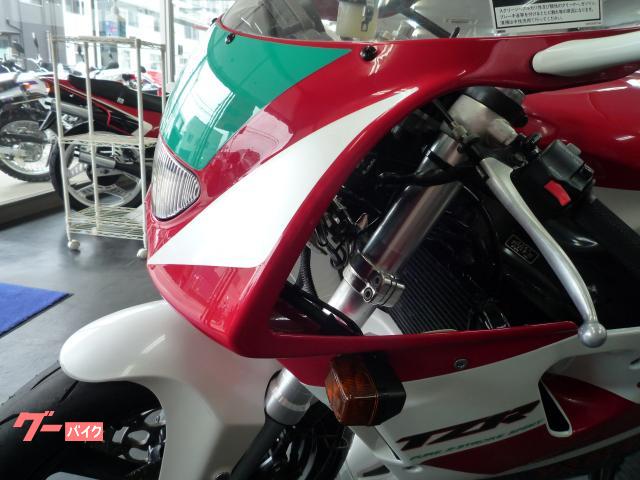 ヤマハ TZR250R 規制前45馬力 91y コシンスキー赤白