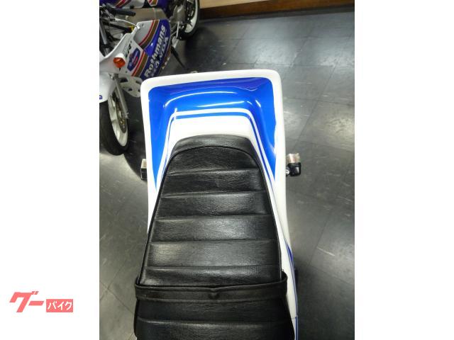 ホンダ VTZ250 NEWウレタンオールペイントCBR400F2