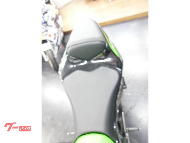 カワサキ Ninja ZX－6R ABS付き 逆車2013年モデル