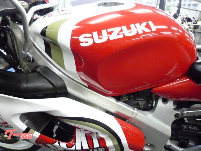 スズキ RGV250ガンマ SP ラッキーストライク VJ23A最終型