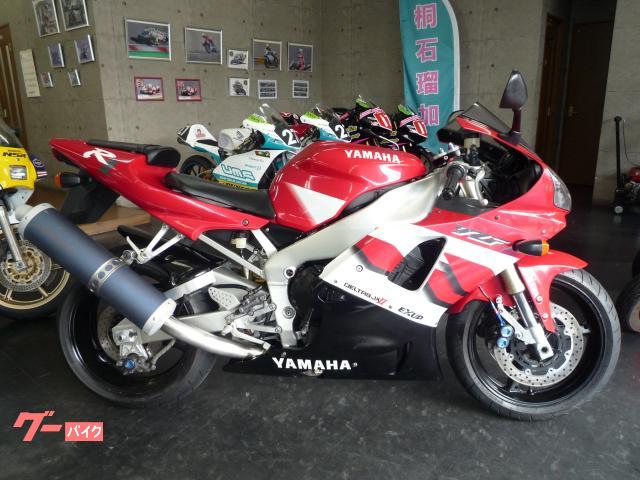 ＹＺＦ−Ｒ１　逆車　２０００ｙ　ＲＮ０４１型　レッド２