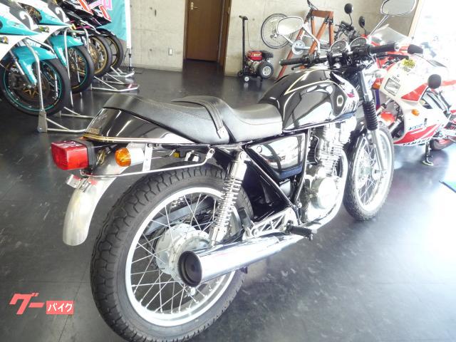 ホンダ GB250クラブマン1型 黒金 1984y MC10型｜オート