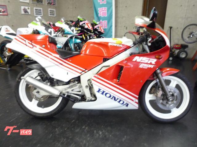 ＮＳＲ２５０Ｒ−１　赤テラ　規制前４５馬力　８７ｙ　ＭＣ１６
